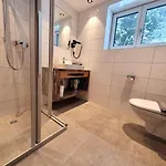 Garni Jaegerheim 3*