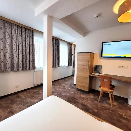 Garni Jaegerheim Alojamento de Acomodação e Pequeno-almoço Kappl (Landeck)