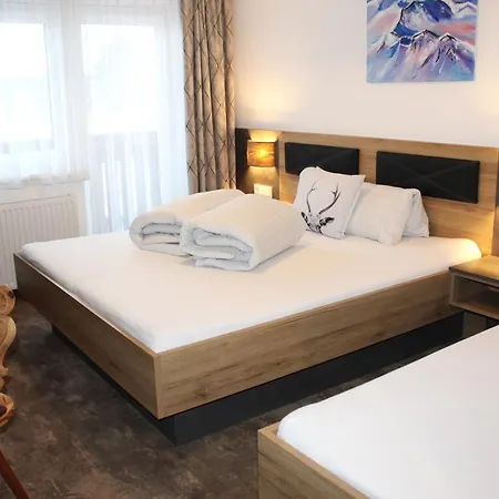 Garni Jaegerheim Alojamento de Acomodação e Pequeno-almoço 3*