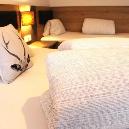 Garni Jaegerheim Alojamento de Acomodação e Pequeno-almoço Kappl (Landeck)