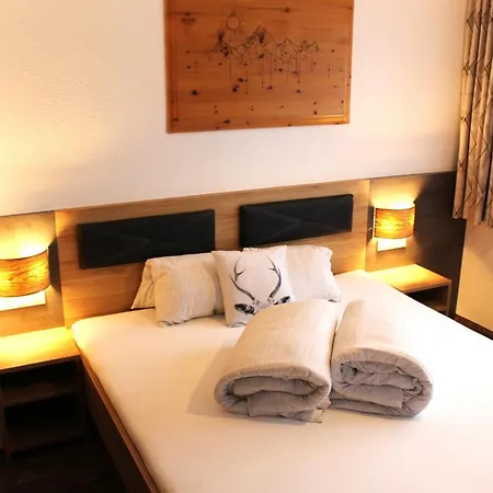 Garni Jaegerheim Oda ve Kahvaltı Kappl (Landeck)