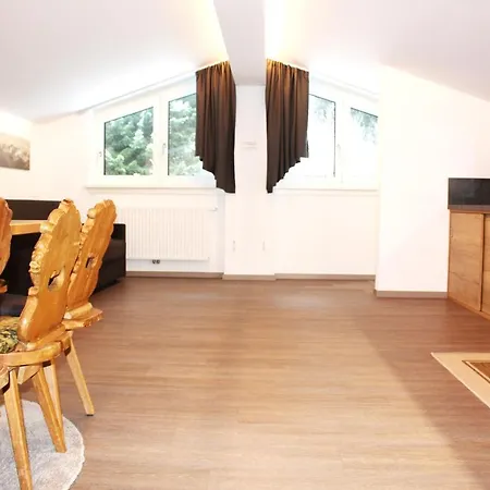 Garni Jaegerheim 3*