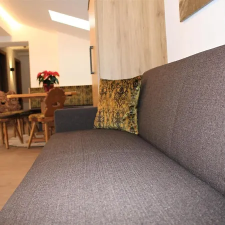Garni Jaegerheim Bed & Breakfast *