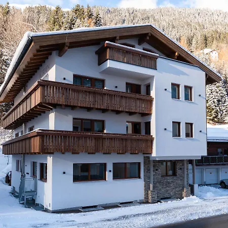 Garni Jaegerheim Bed & Breakfast