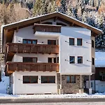Garni Jaegerheim 3* 카플